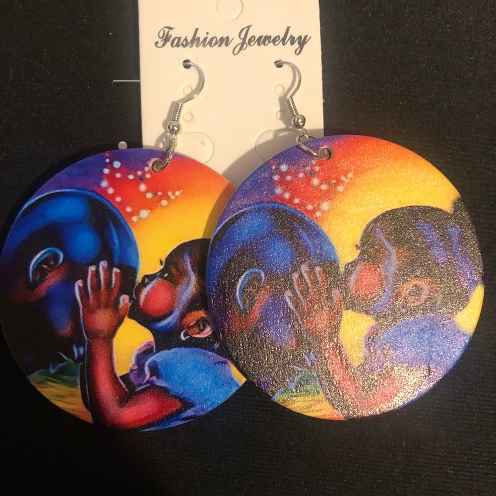 Fashion earrings